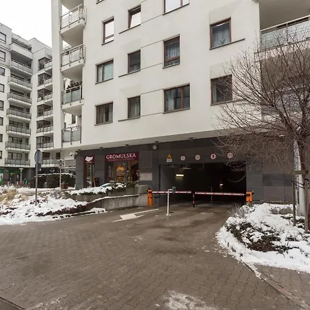 In Ii 아파트 바르샤바