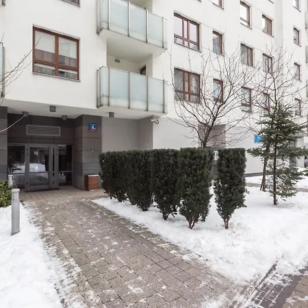 In Ii 아파트 바르샤바