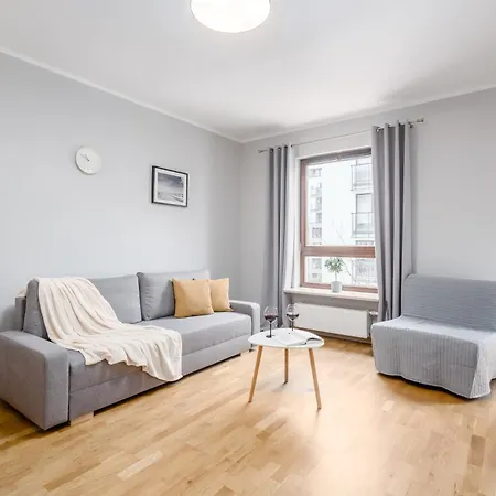 Apartment In Ii Warsaw